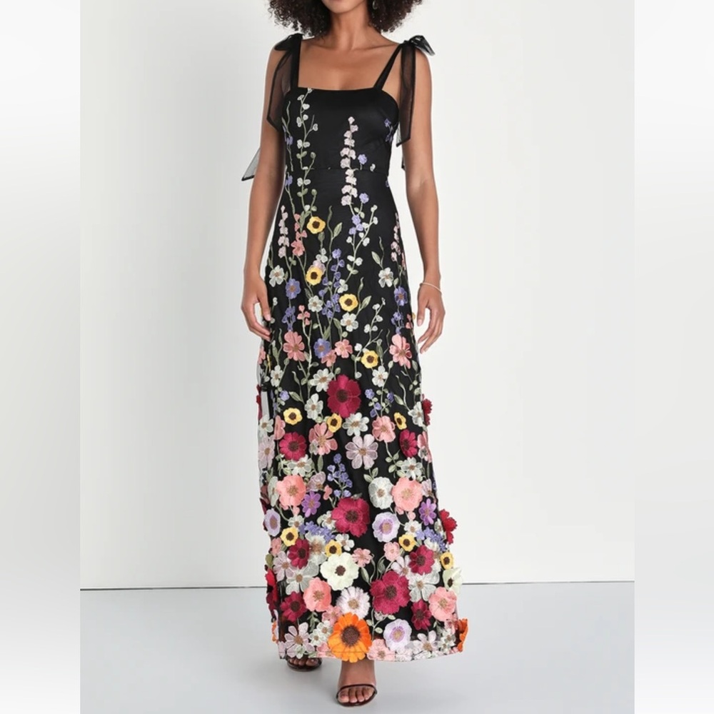3D Floral Black Maxi Dress